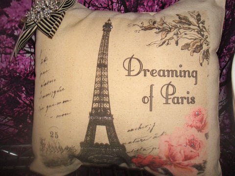 pillow dreaming of paris